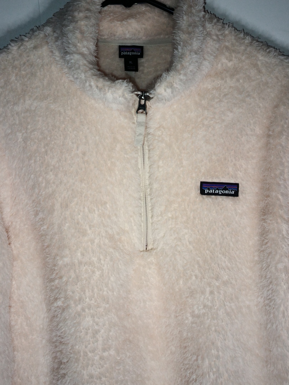 Patagonia Woman's 1/4 Zip Light Pink Fleece Pullover - Picture 3 of 9